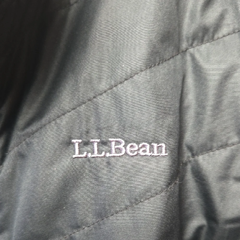 L.L. Bean  Quilted Puffer Jacket - Black.sz S. - Picture 3 of 8